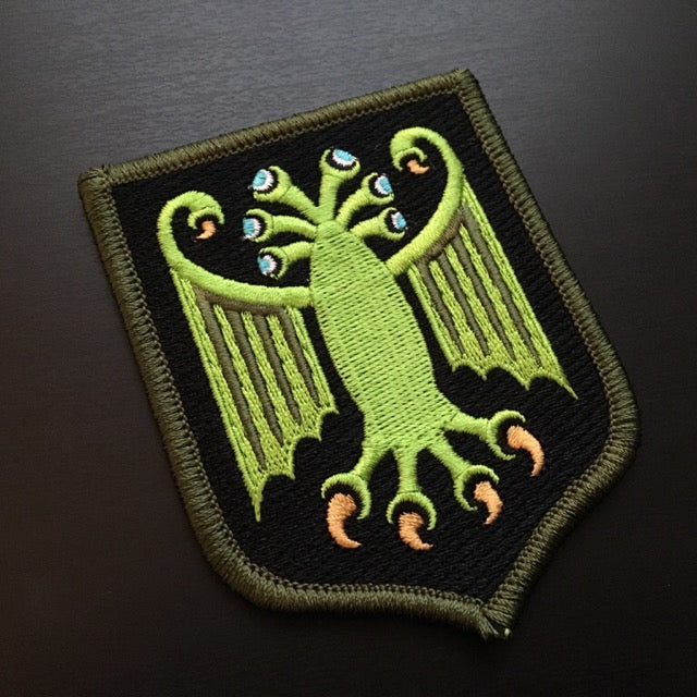 Elder Thing heraldic shield embroidered patch by Monsterologist